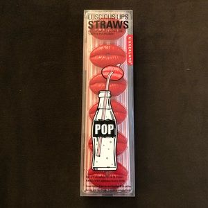 NIB KIKKERLAND LUCIOUS LIPS STRAWS SET